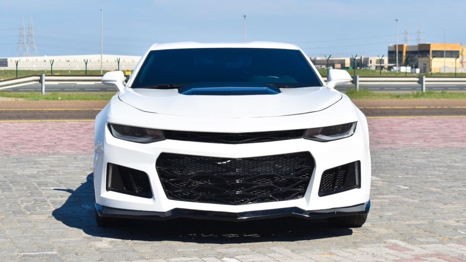 Chevrolet Camaro RS White
