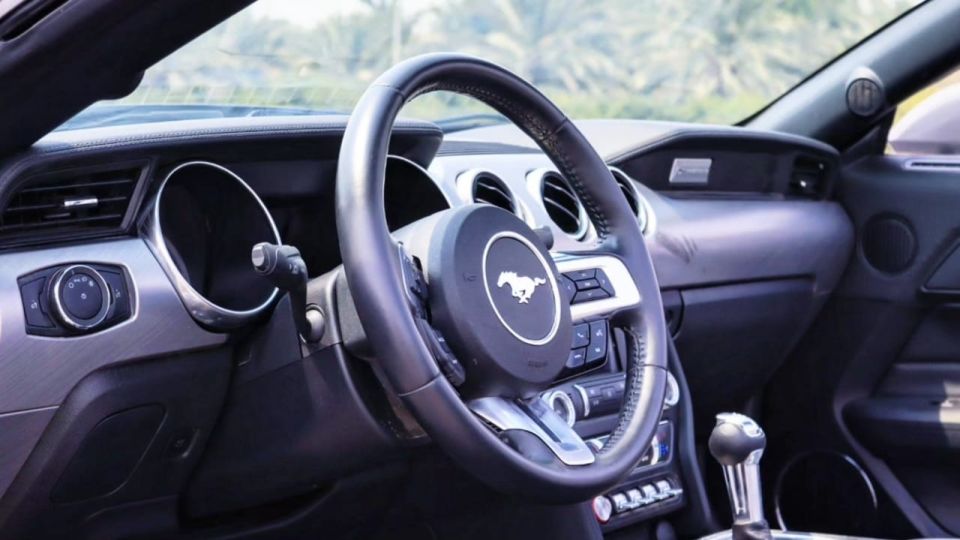 Chevrolet Camaro LT Turbo